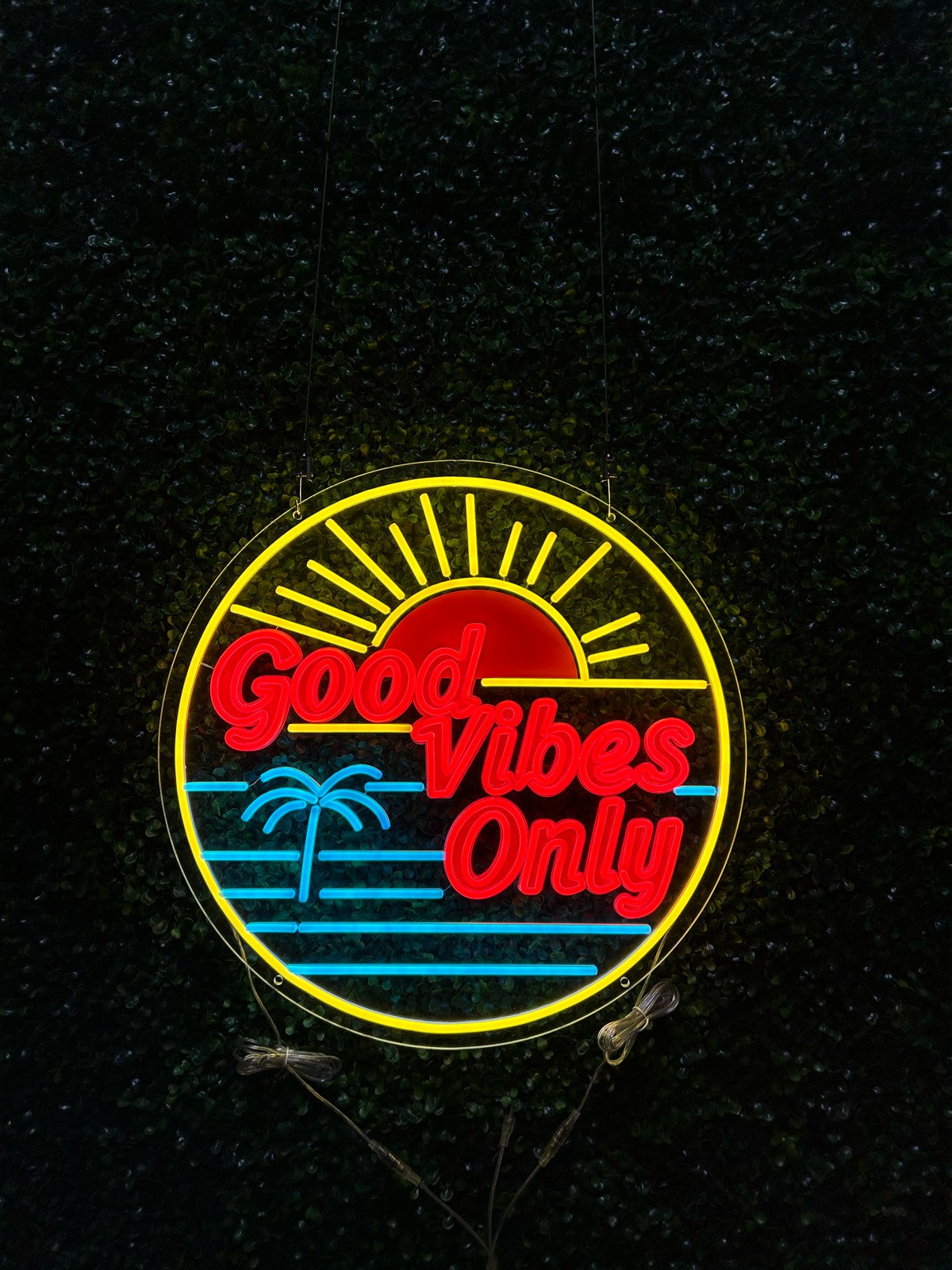 "Good Vibes Only" LED Neon Sign - MEON NEON
