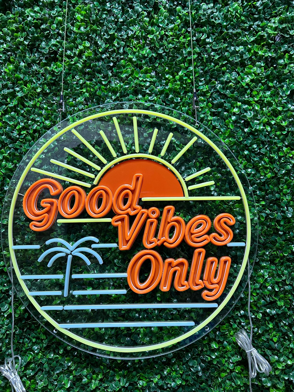 "Good Vibes Only" LED Neon Sign - MEON NEON