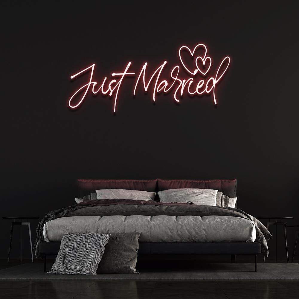'Just Married' Neon Sign image 2