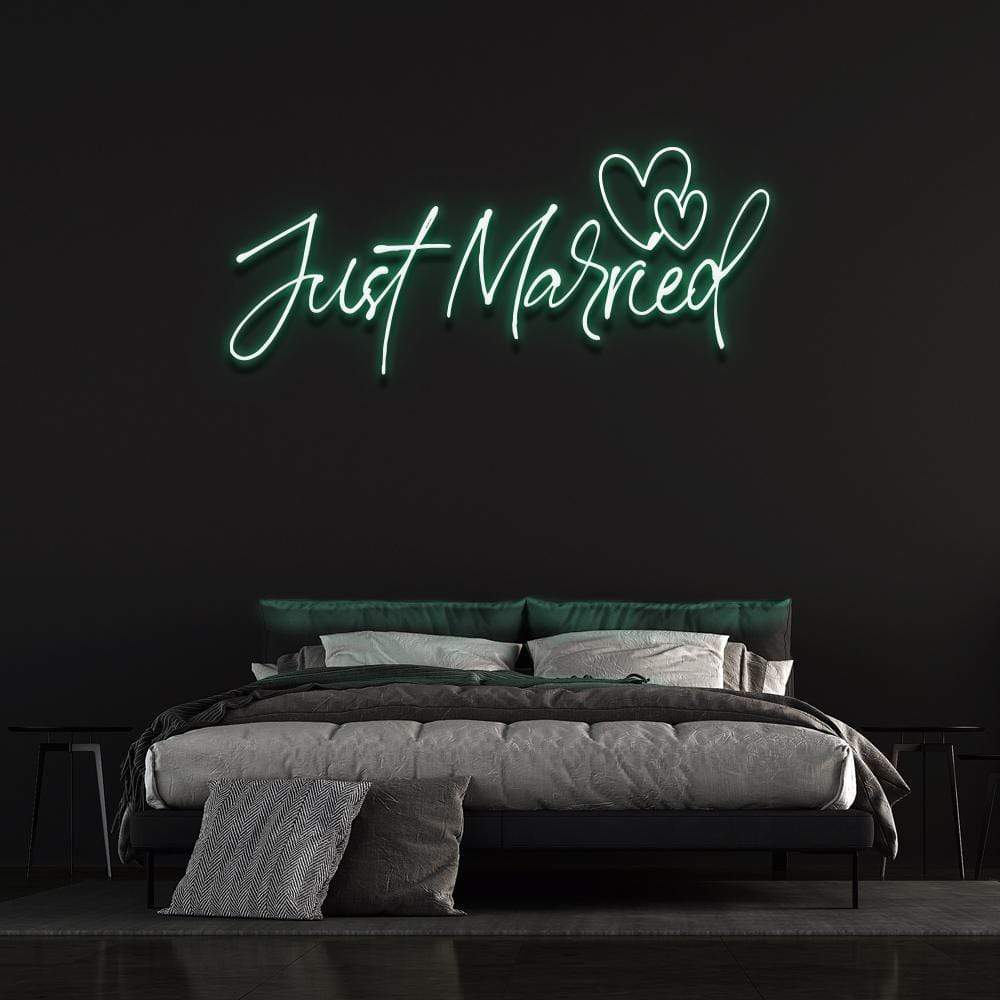 'Just Married' Neon Sign image 8