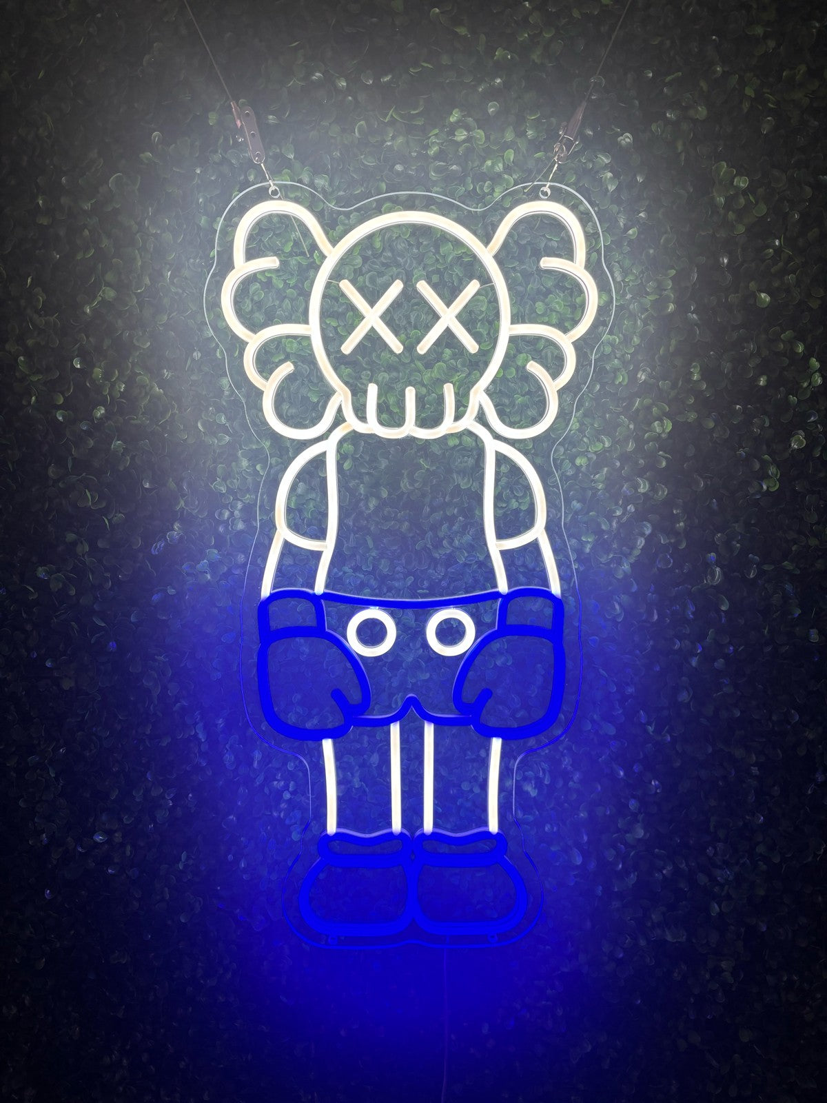 KAWS Figure LED Neon Sign | Street Art Decor - MEON NEON